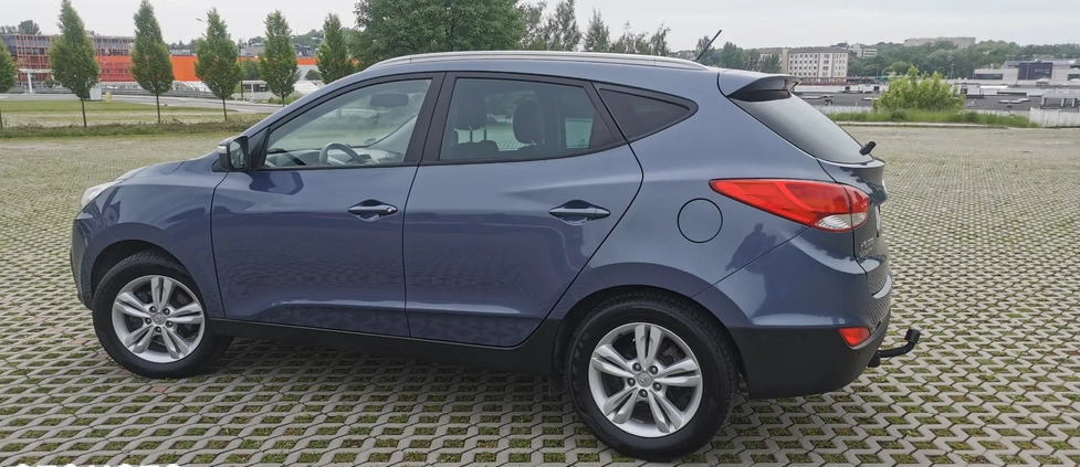 Hyundai ix35 cena 46800 przebieg: 99200, rok produkcji 2013 z Dobczyce małe 277
